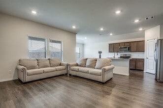 1321 Bushel Dr in Fate, TX - Building Photo - Building Photo