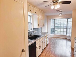 2108 Scarlet Oak Dr in Richardson, TX - Building Photo - Building Photo