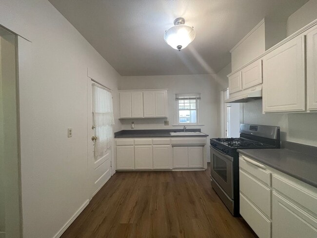 9230 Curbaril Ave in Atascadero, CA - Building Photo - Building Photo