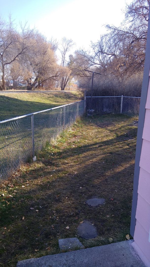 3625 Cannon Ave in Klamath Falls, OR - Building Photo - Building Photo