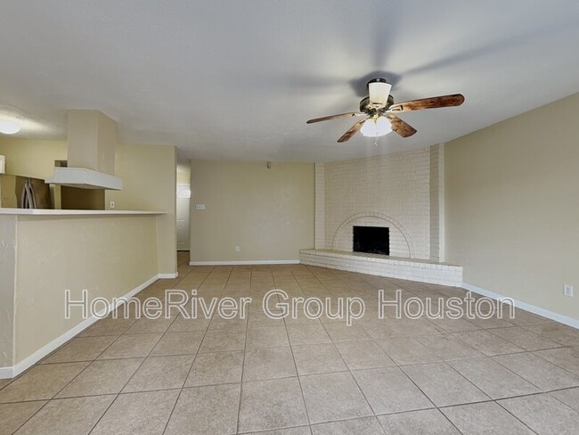 property at 5114 Shadowridge Dr