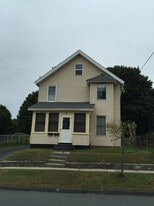 25 Plunkett St, Unit 25A in Pittsfield, MA - Building Photo