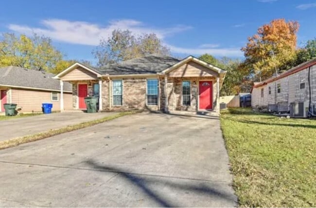 property at 403 N Burdette Ave