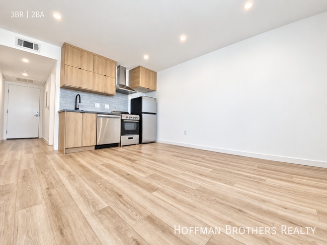 233 Rosemont Ave