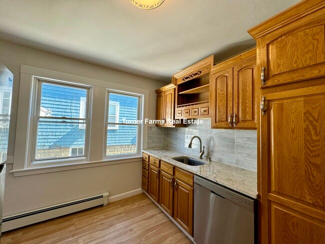 77 Fairfax St, Unit 1 in Somerville, MA - Building Photo - Building Photo