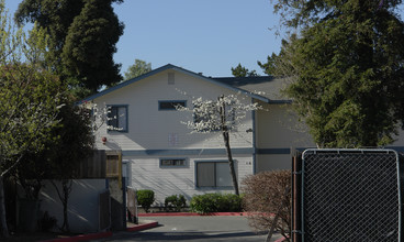 15995 Marcella St in San Leandro, CA - Building Photo - Building Photo