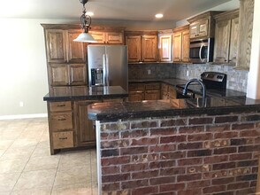 2502 Loyola St in Lubbock, TX - Building Photo - Building Photo
