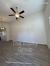 4114 E Kaweah Ave in Visalia, CA - Building Photo - Building Photo