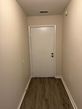 1409 E Tanners Creek Dr in Norfolk, VA - Building Photo - Building Photo