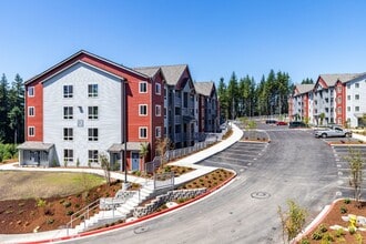 Panorama in Snoqualmie, WA - Foto de edificio - Building Photo