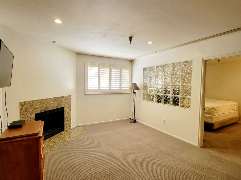 1940 Prospector Ave in Park City, UT - Building Photo