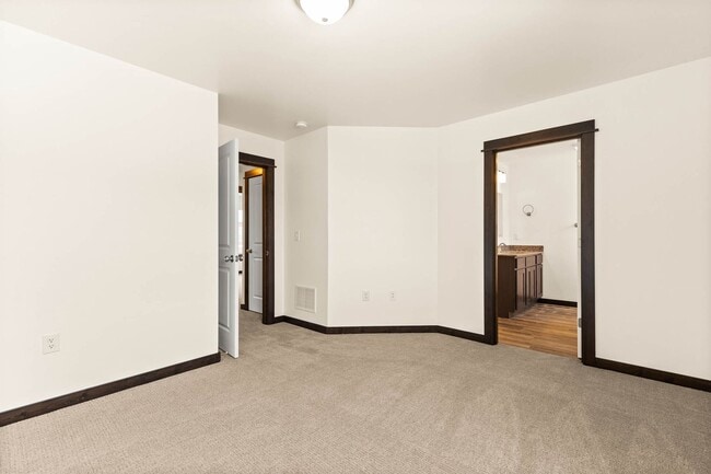 property at 673 Rookery Ln