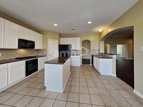 3493 Cedar Prairie Dr in League City, TX - Building Photo - Building Photo