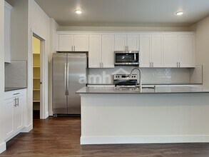 7814 Verona Lp SW in Olympia, WA - Building Photo - Building Photo