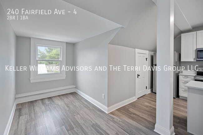 240 Fairfield Ave in Bellevue, KY - Building Photo - Building Photo