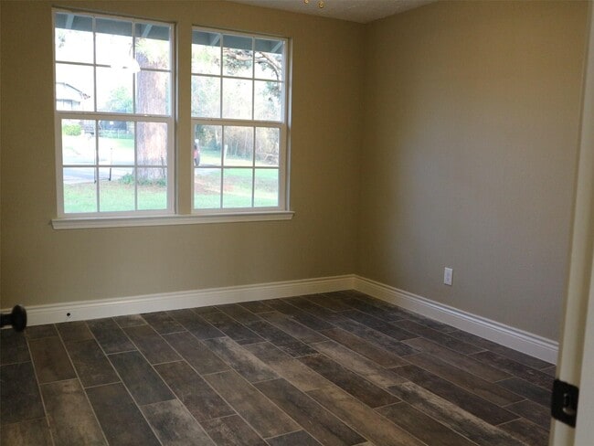 210 Joseph St in Brenham, TX - Building Photo - Building Photo