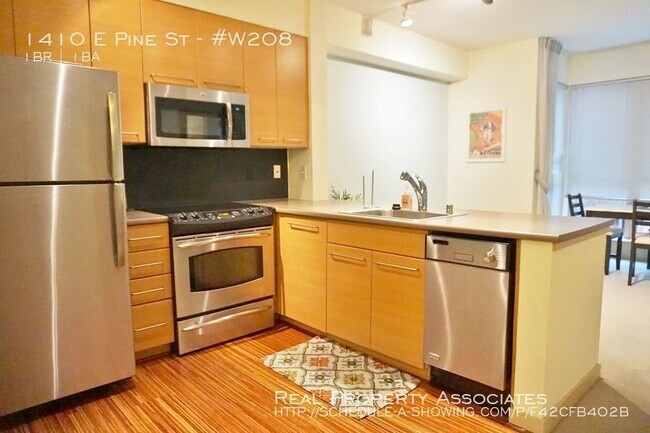 1410 E Pine St-Unit -#W208 in Seattle, WA - Building Photo - Building Photo
