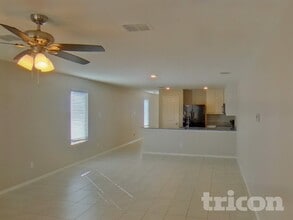 112 Cornstalk Ln in Princeton, TX - Foto de edificio - Building Photo