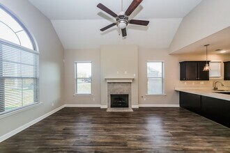 7681 Carlton Dr in Southaven, MS - Building Photo - Building Photo