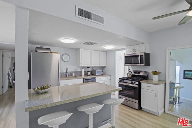 74125 San Marino Way in Palm Desert, CA - Building Photo - Building Photo