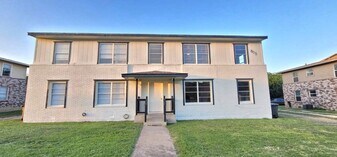 805 Sissom Rd in Killeen, TX - Building Photo