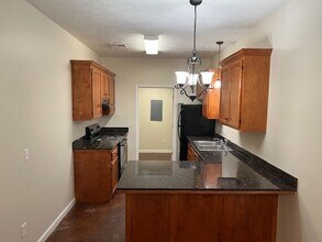 3707 Kirkman St in Lake Charles, LA - Building Photo - Building Photo