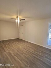 2302 Robert Dr in Gulfport, MS - Building Photo - Building Photo