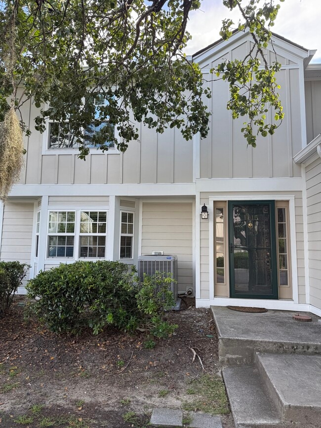 property at 1115 Monaco Dr