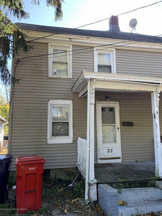 22 Garfield Ave in Bridgeton, NJ - Building Photo