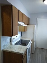 3307 henry st in Midland, MI - Foto de edificio - Building Photo