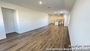 612 Waterway Ave in Hutto, TX - Building Photo - Building Photo