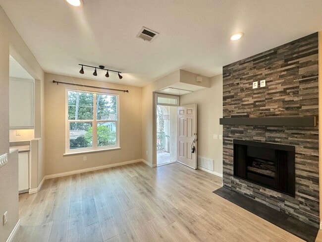 property at 3605 Bernwood Pl