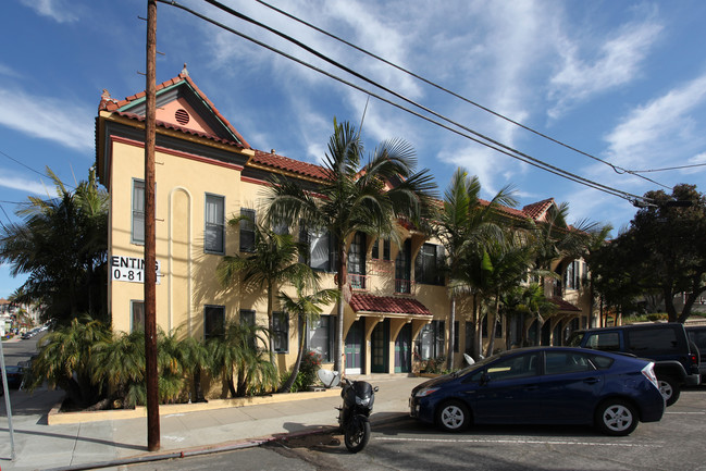 Seville Apartments in San Diego, CA - Building Photo - Building Photo