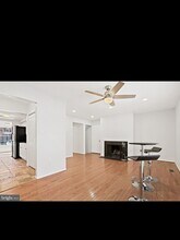 6360 Silver Ridge Cir in Alexandria, VA - Building Photo - Building Photo
