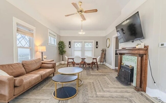 162 N 9th St, Unit 162 N. 9th Apt A in Laramie, WY - Building Photo - Building Photo