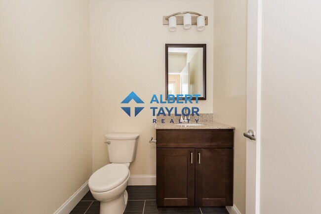 217 Arlington St, Unit 1