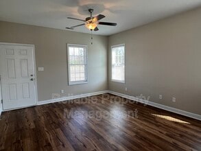 802 Phillips Rd in Selma, NC - Building Photo - Building Photo