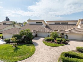 11804 Quail Village Way in Naples, FL - Building Photo