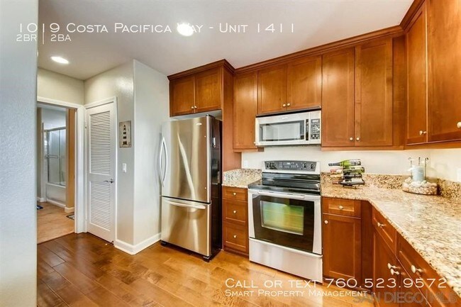 1019 Costa Pacifica Way-Unit -Unit 1411 in Oceanside, CA - Building Photo - Building Photo