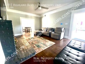 1439 E Highland Blvd in San Antonio, TX - Building Photo - Building Photo