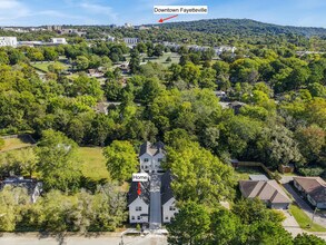 1337 Van Buren Ave in Fayetteville, AR - Building Photo - Building Photo