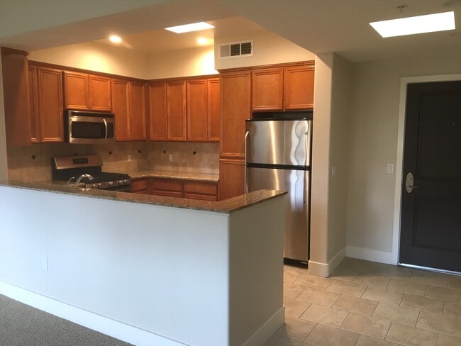 Villa Del Rey Apartments