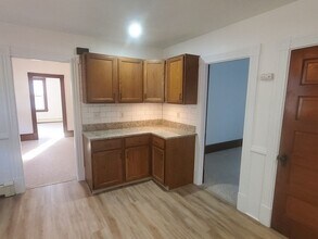 40 Pine St-Unit -2 in Easton, MA - Building Photo - Building Photo