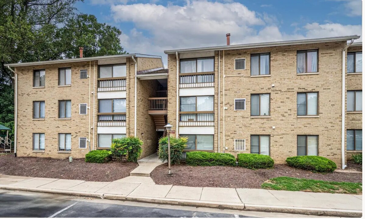 8870 Spiral Cut in Columbia, MD - Building Photo