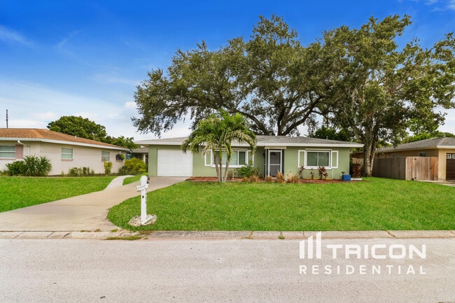 property at 2020 Magnolia Dr