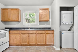 Forest Ridge in Richmond, VA - Building Photo - Building Photo