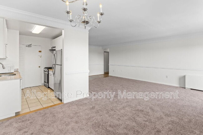 1830 Columbia Pike in Arlington, VA - Building Photo - Building Photo