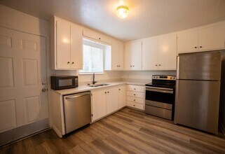 4176 S 1400 E in Millcreek, UT - Building Photo - Building Photo