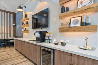 Barclay Chase Apartment Homes in Marlton, NJ - Building Photo - Building Photo