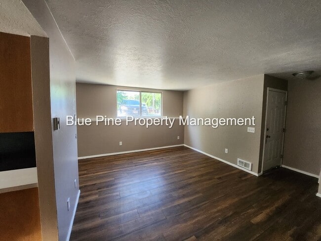 322 Fredregill Rd in Pocatello, ID - Building Photo - Building Photo